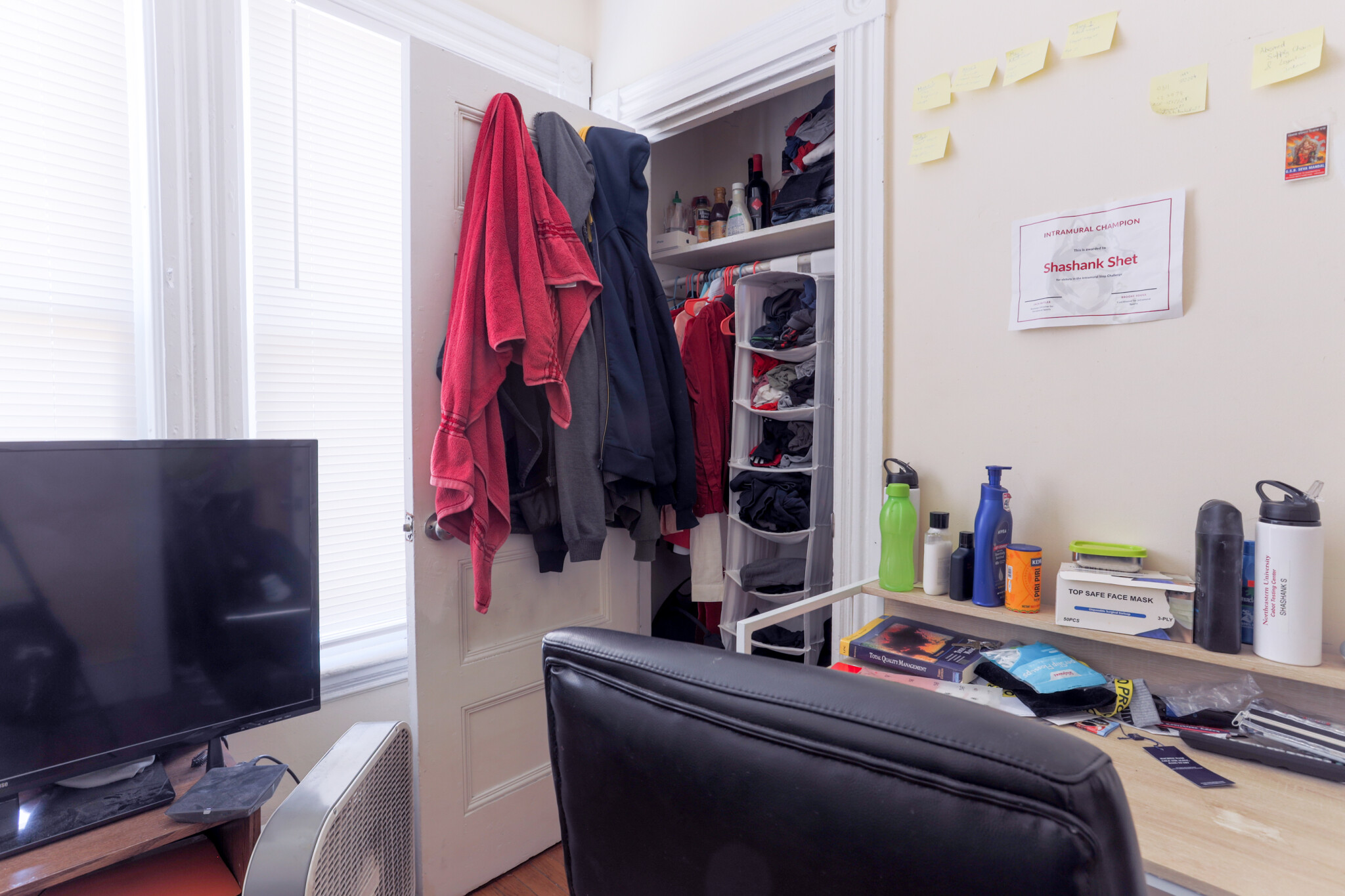 80 Hillside St, Mission Hill