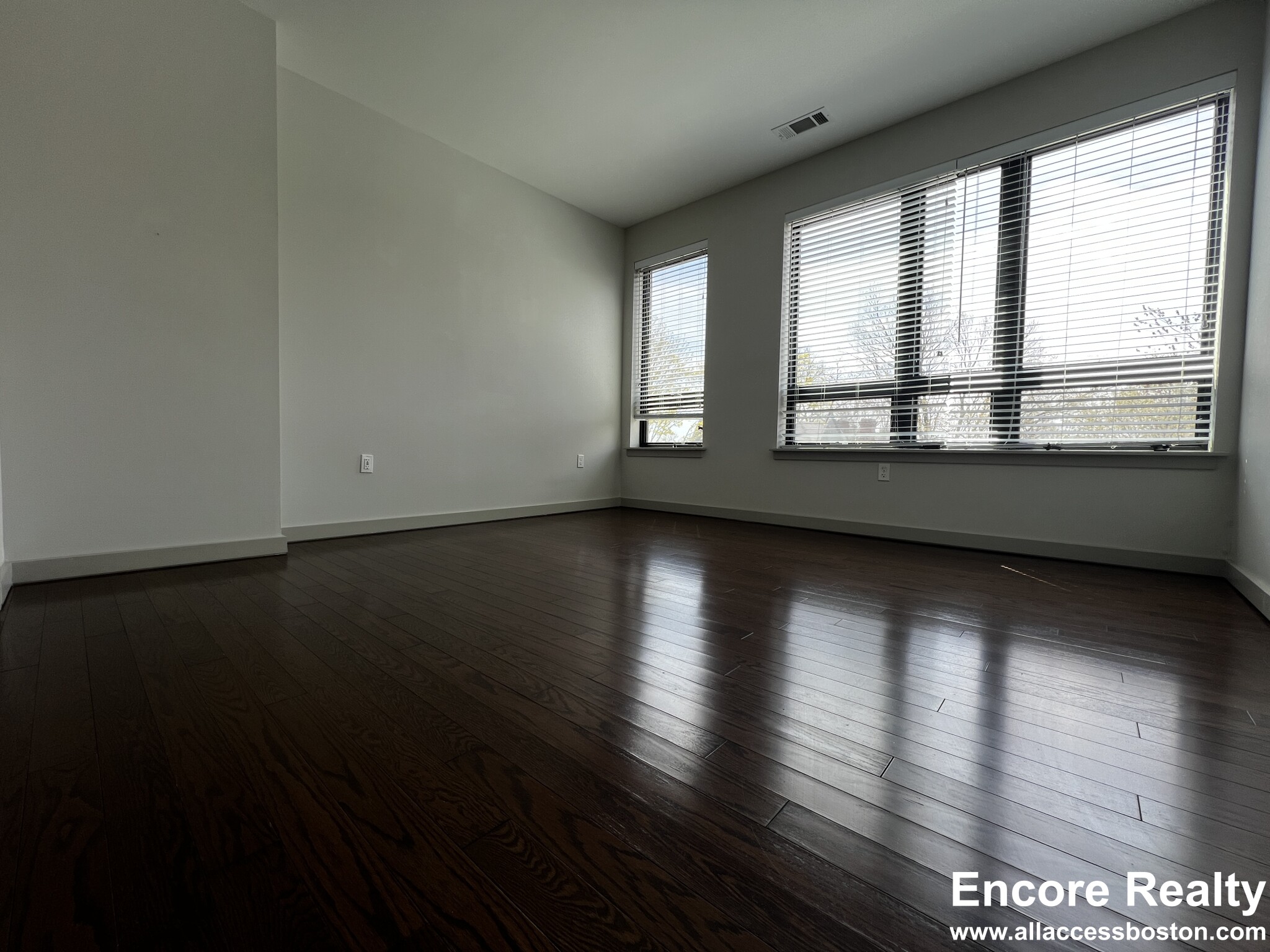 45 Marion St, Coolidge Corner