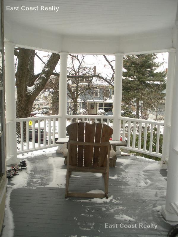 592 Cambridge St, Brighton