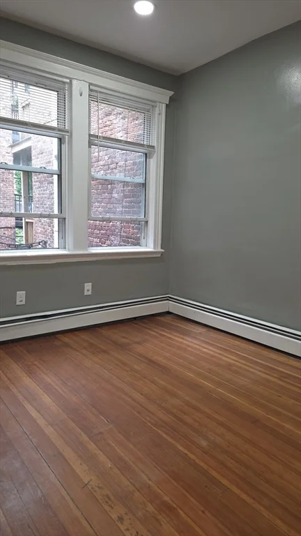 129 Harrishoff St, Roxbury