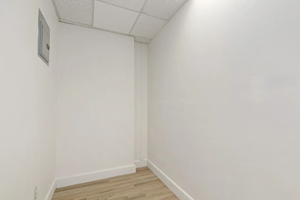 648 Washington St, Norwood