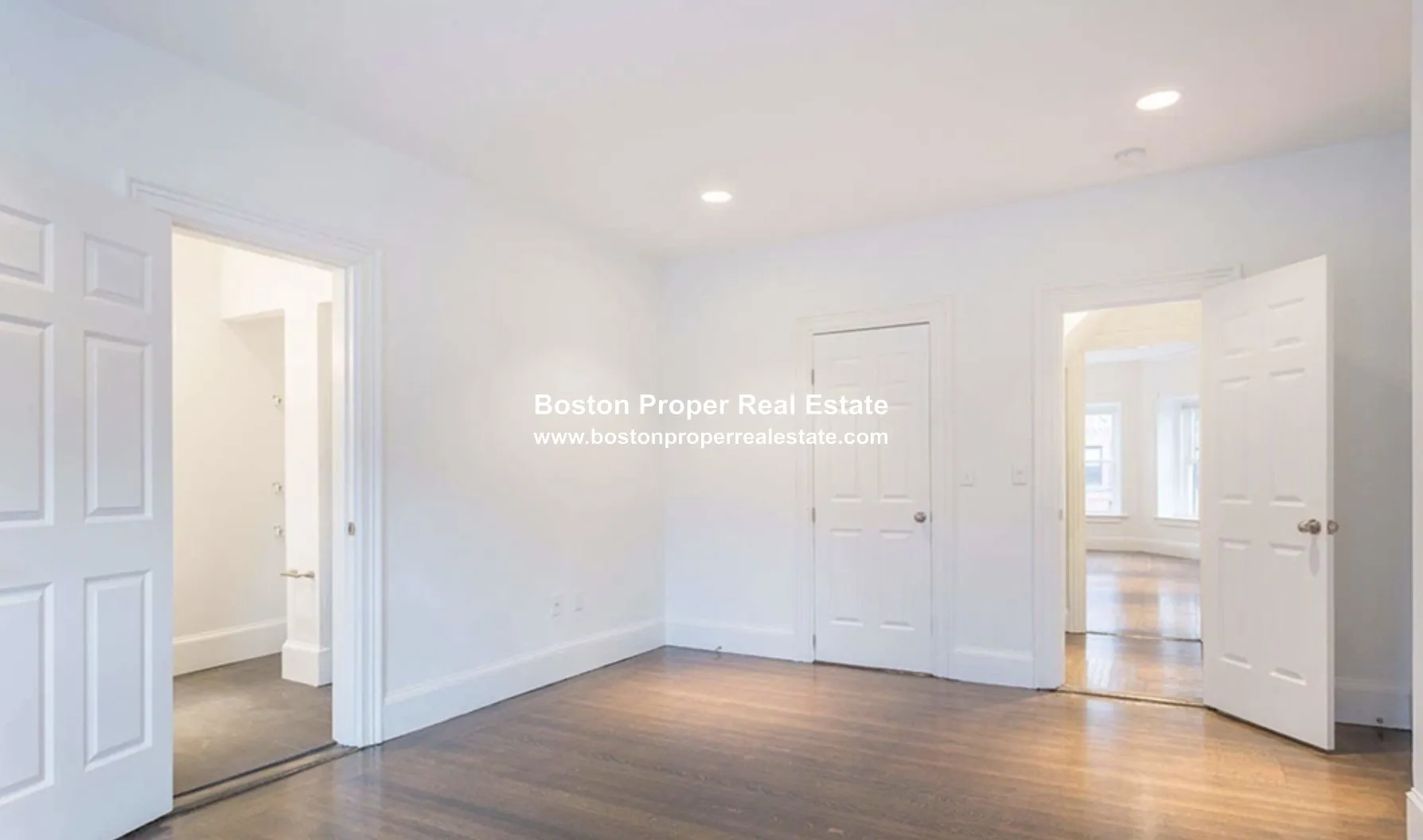 227 Newbury St, Back Bay