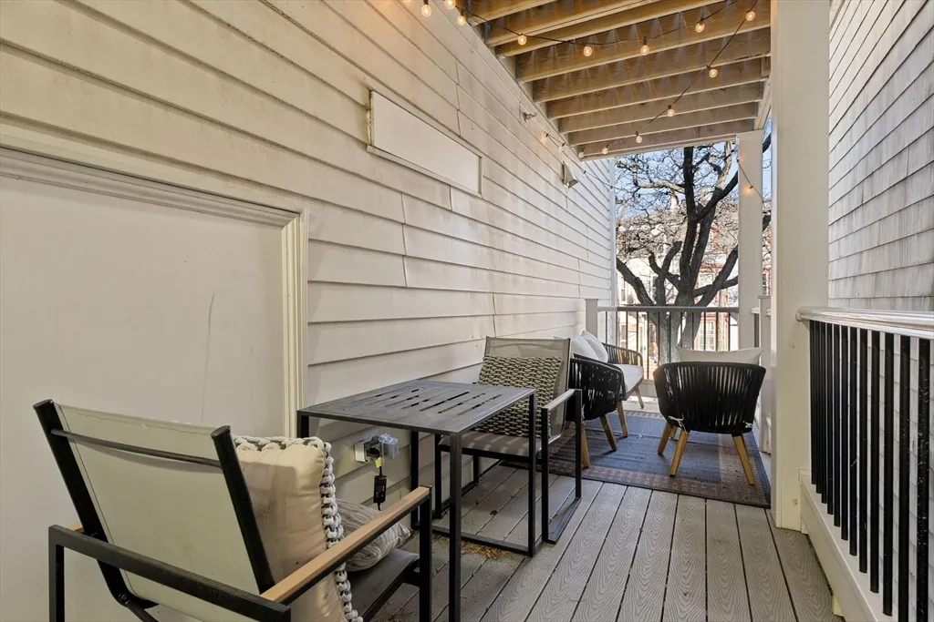 753 East Broadway, South Boston