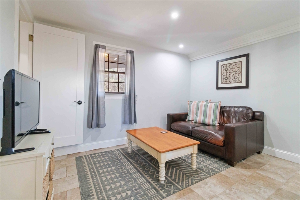 21A Stowe Rd, Southborough