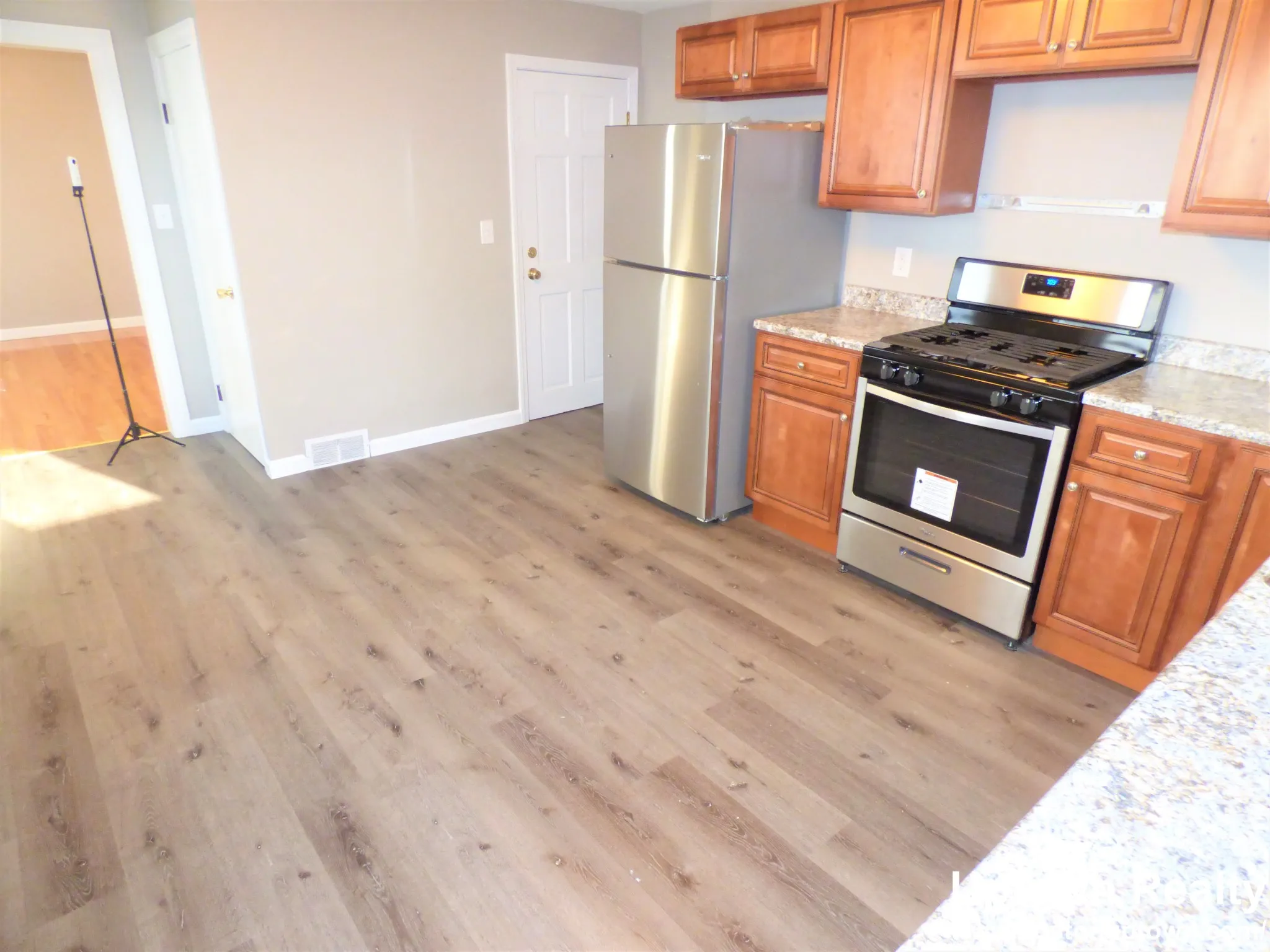 10 Stearns St, South Side