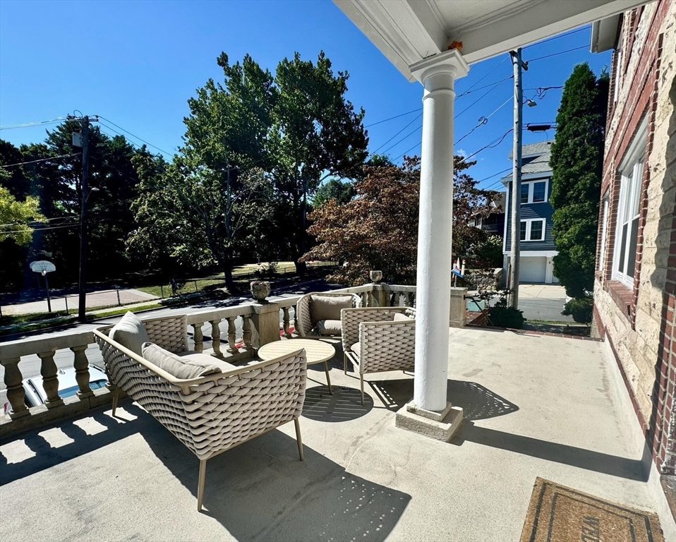 180 Medford, Arlington