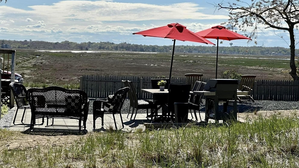 36 Old Point Rd, Plum Island