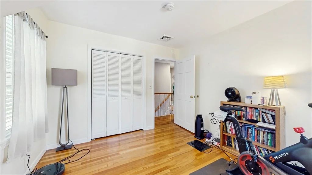 14 Chestnut St, Lindenwood