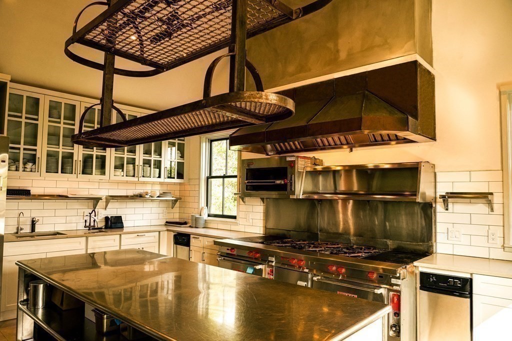 59 South Shore Rd, Surfside