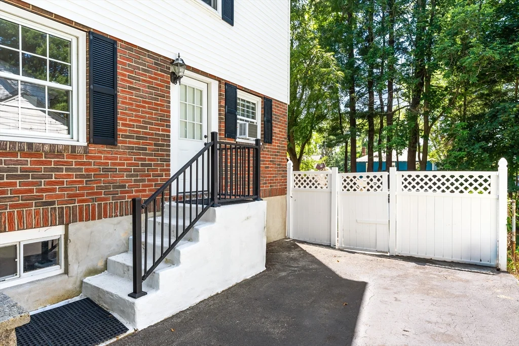 38 Ivan St, Lexington