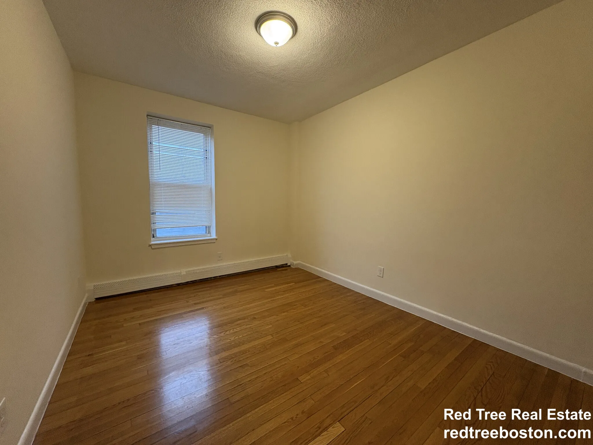 172 Beacon St, Back Bay