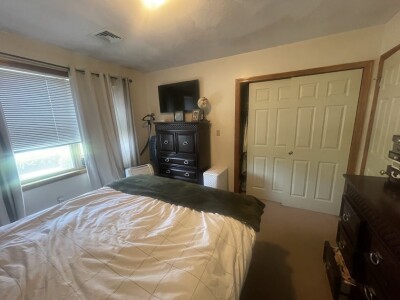 1.5 bed, 1 bath apartment for rent at 197 Newton St Unit 3, South Side — photo 18 of 21