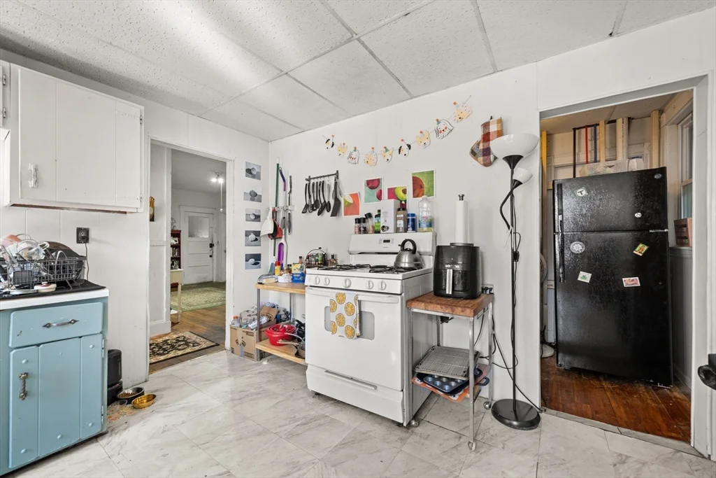 427 Medford St, Winter Hill