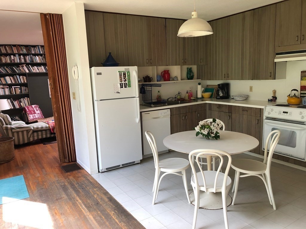 97 Barneys Joy Rd, South Dartmouth