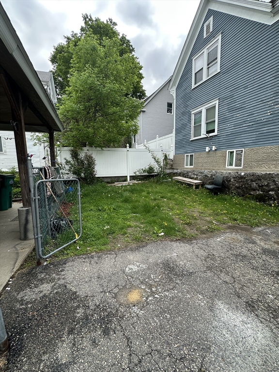 21 18th St, Centralville