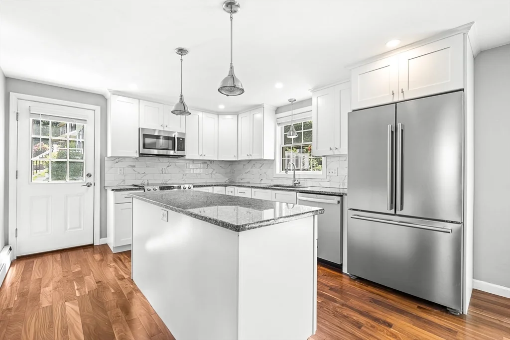 38 Idora Ave, Haverhill