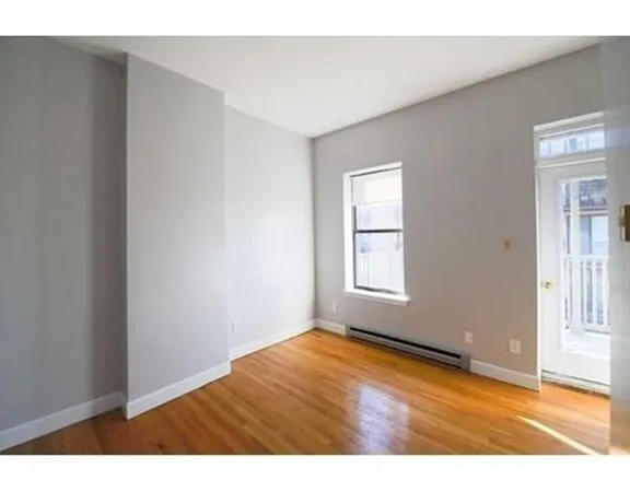 469 Massachusetts Ave, Roxbury