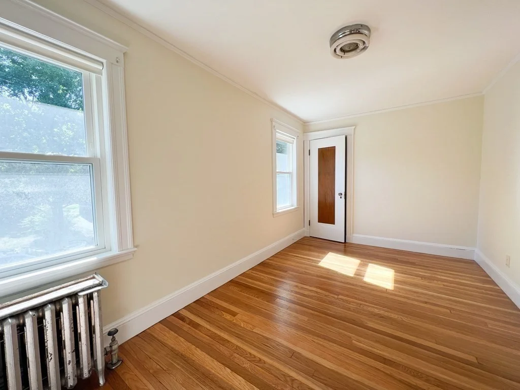 15 Ledyard, Wellesley