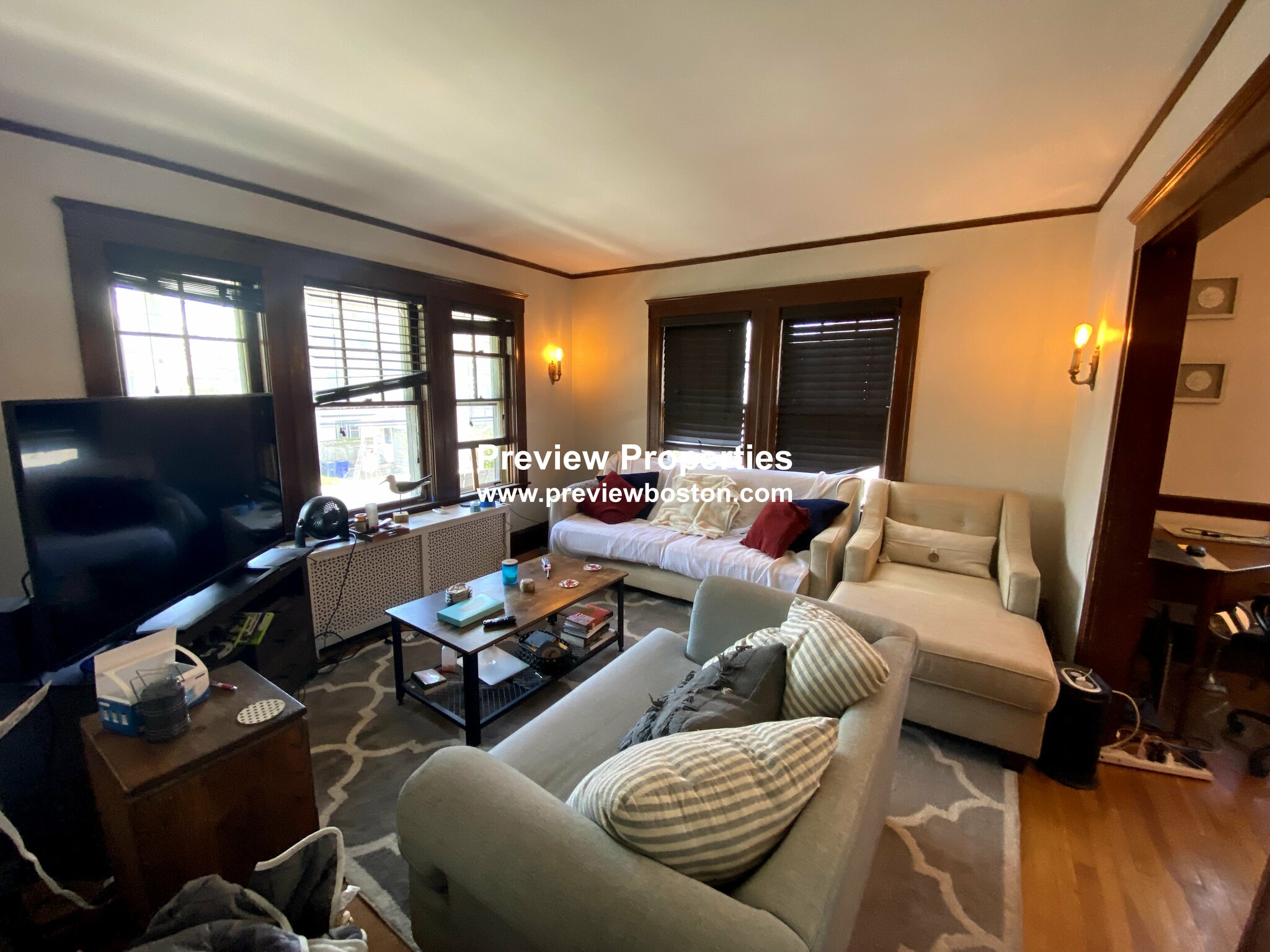 12 Niles St, Brighton