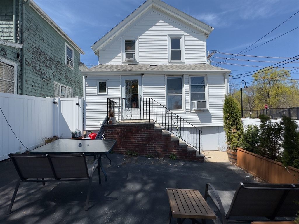 41 Sycamore St, Spring Hill