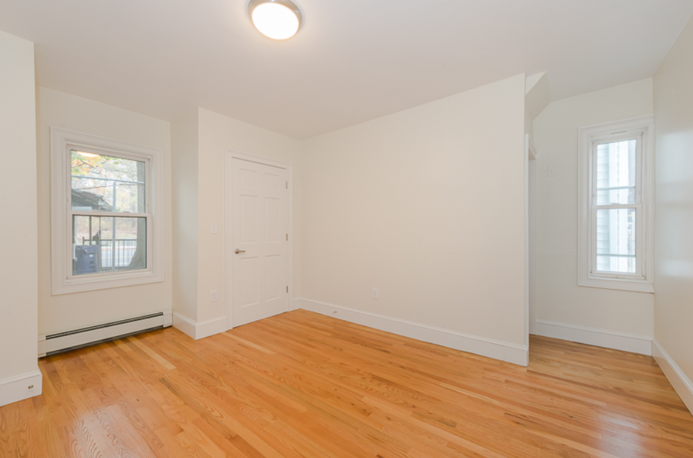 4 School Street Pl, Jamaica Plain