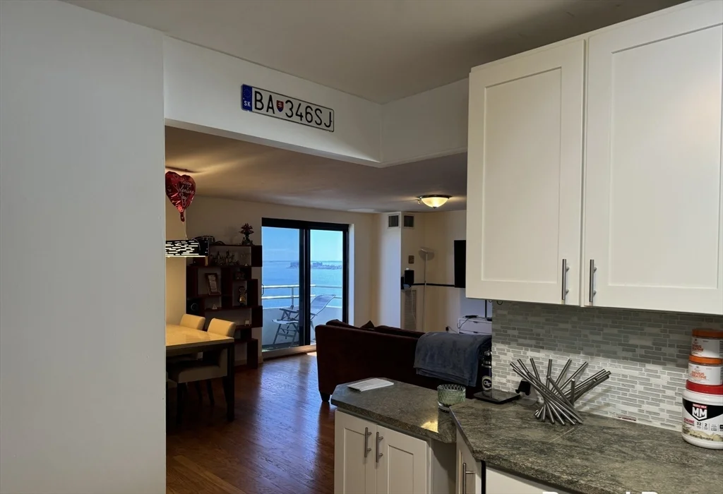 382 Ocean Ave, Revere