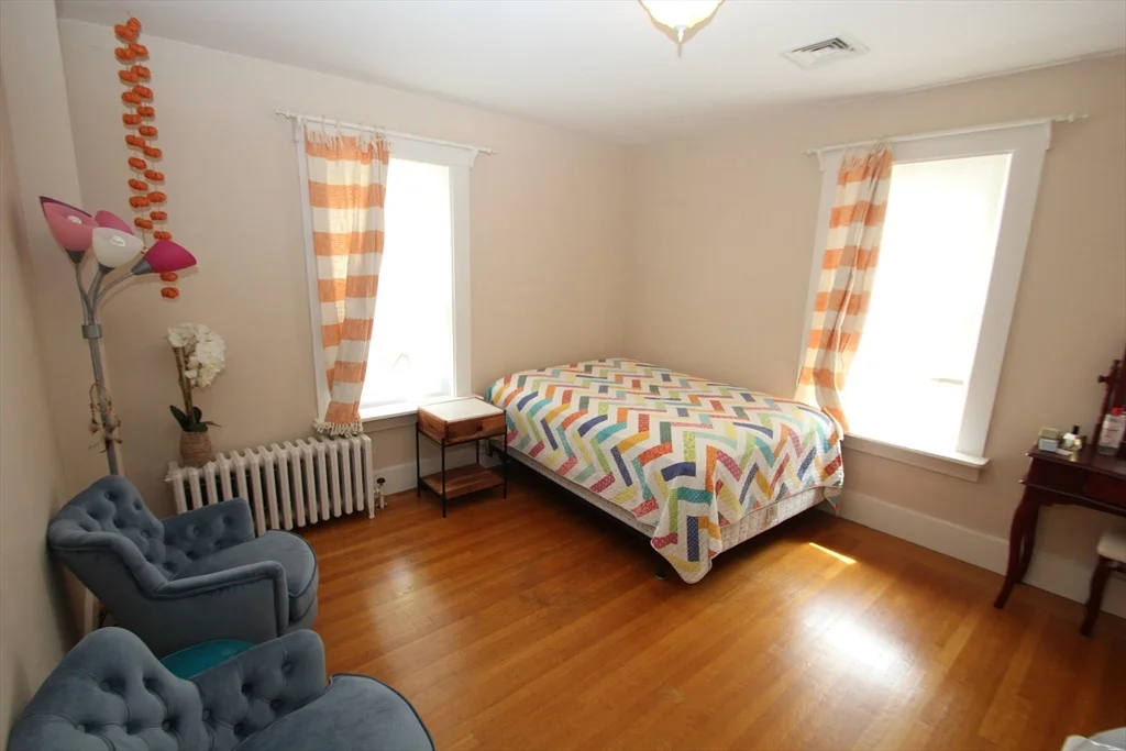 24 Arlington Rd, Woburn