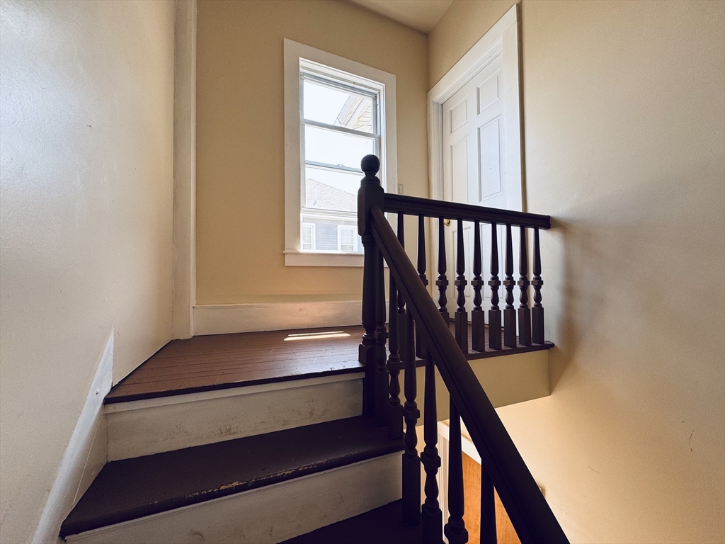 171 Hunter St, Fall River