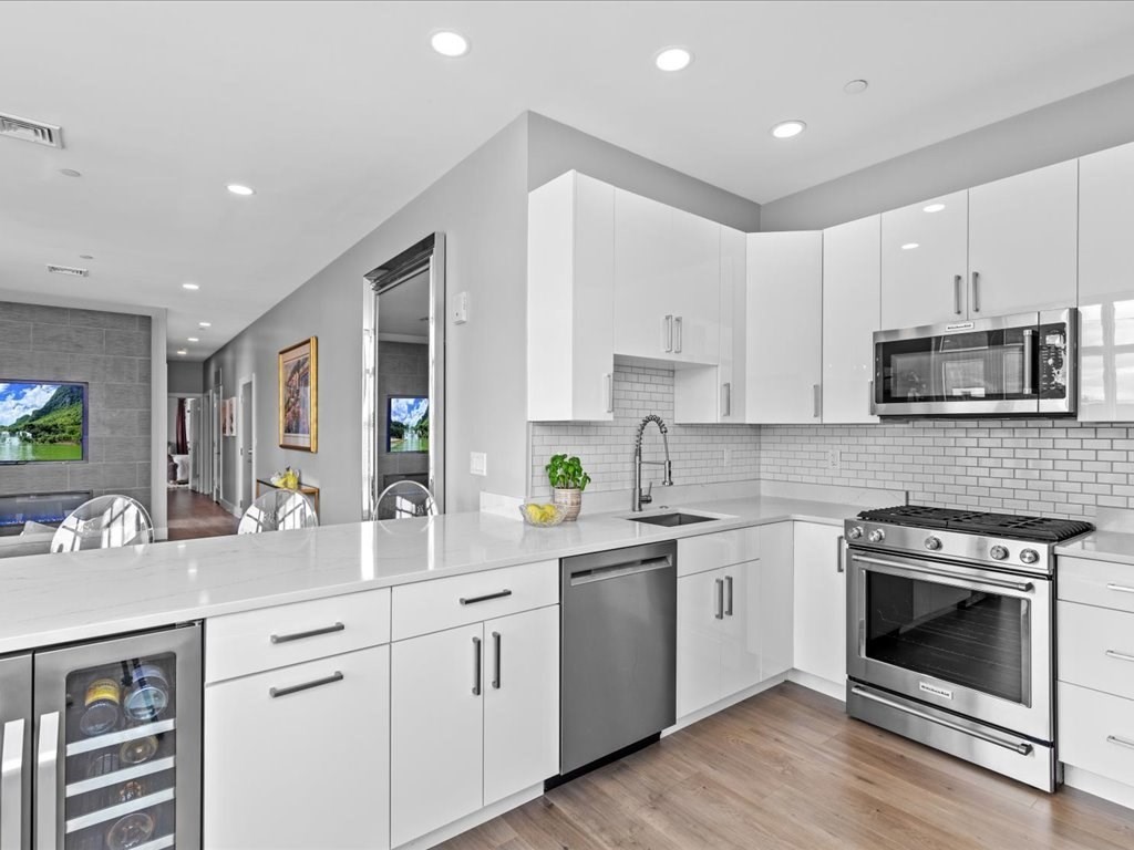 610 Rutherford Ave, Charlestown