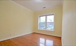 172 Newton St, Oak Square