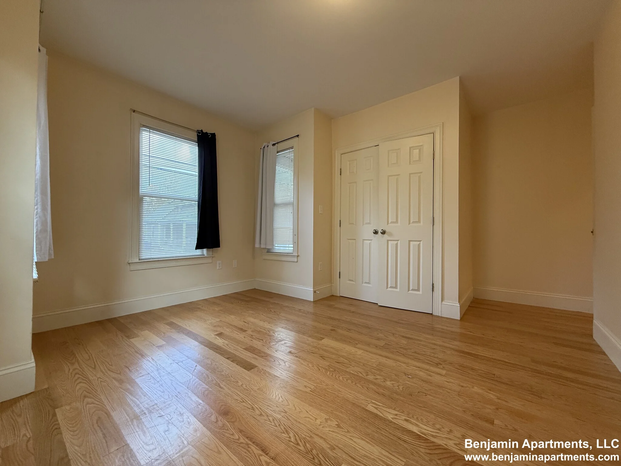 35 Pratt St, Allston