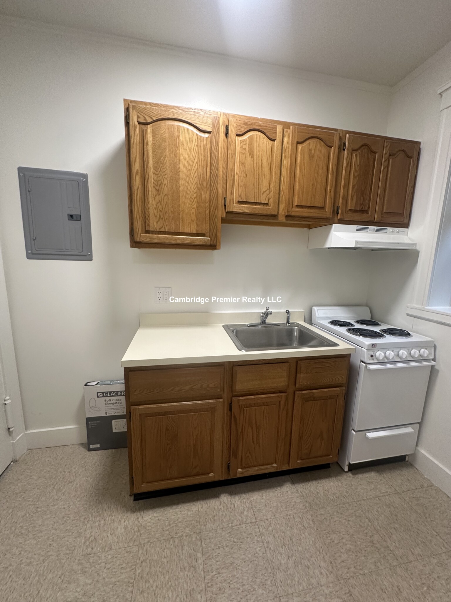 3 Concord Ave, Neighborhood Nine