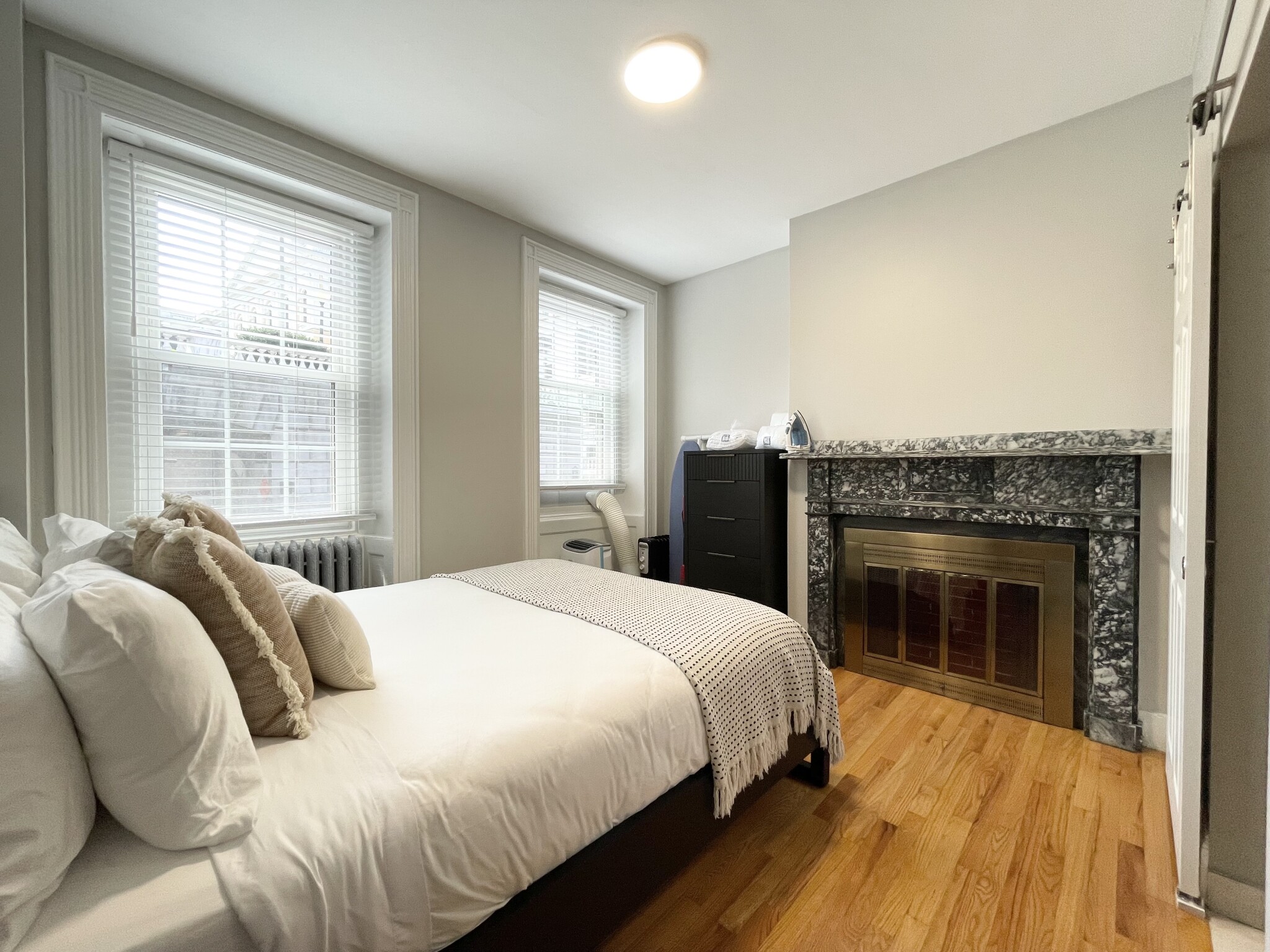 12 Derne St, Beacon Hill