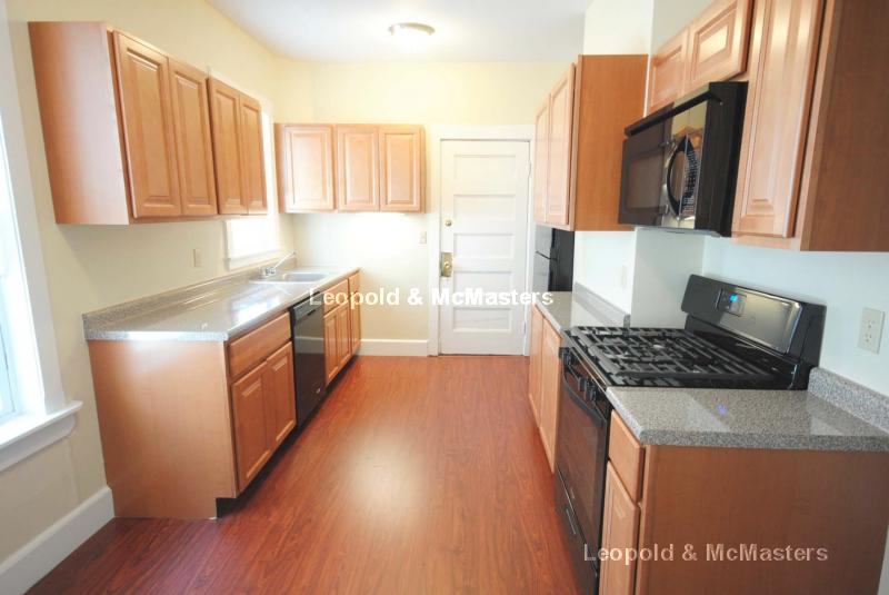 4 bed, 1.5 bath apartment for rent at 795 Columbia Rd Unit 2, Dorchester — photo 7 of 13