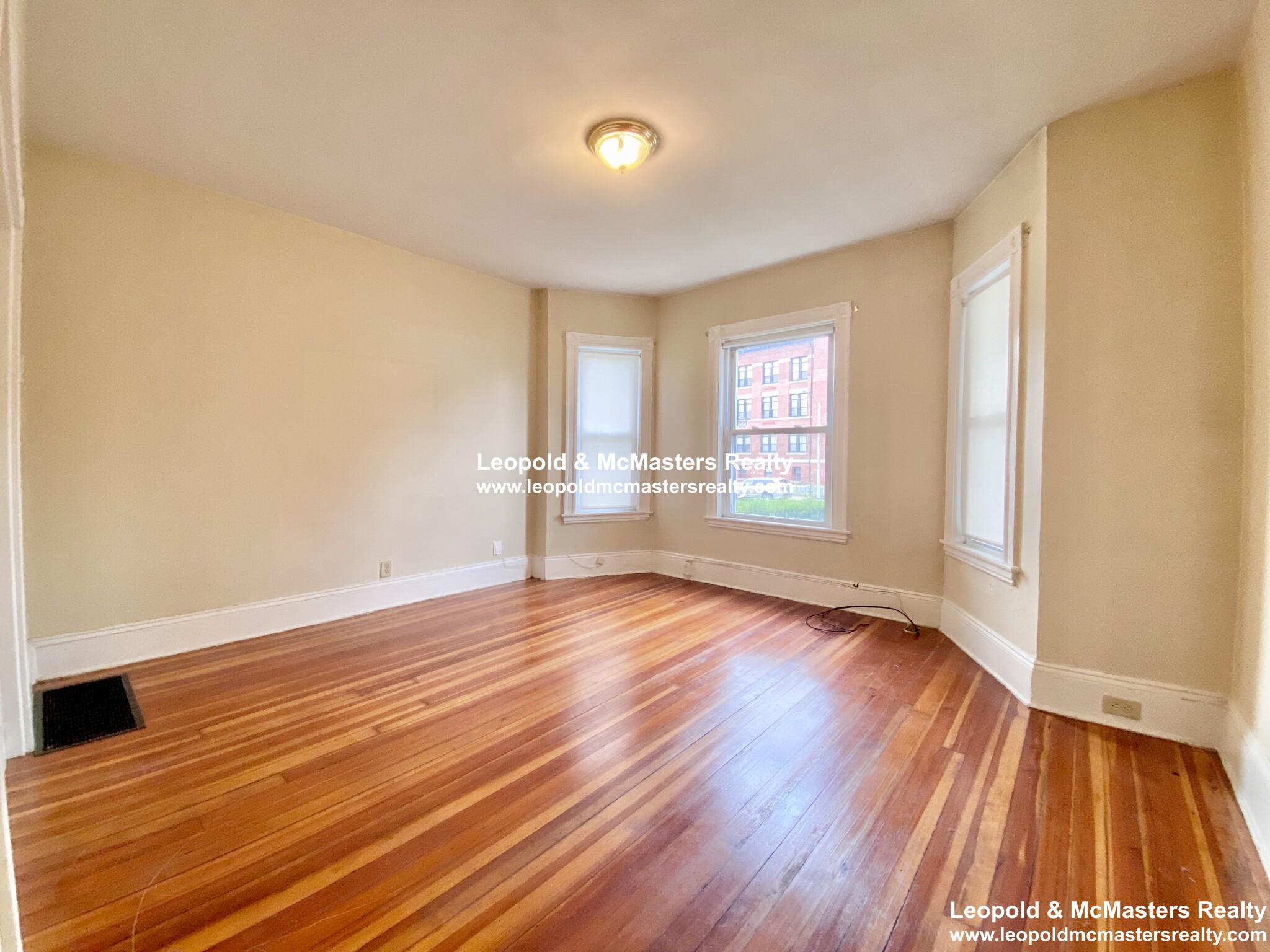 4 bed, 1.5 bath apartment for rent at 795 Columbia Rd Unit 2, Dorchester — photo 1 of 13