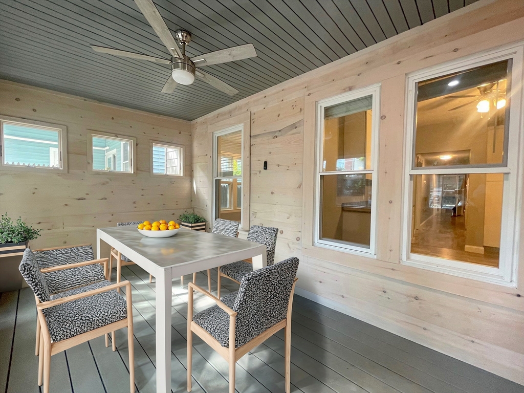 819 East 2nd St, South Boston