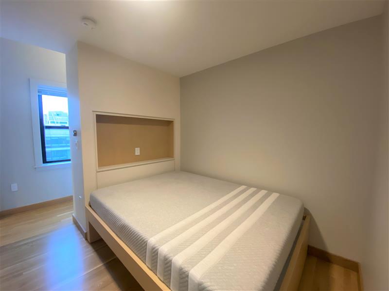 115 Mount Auburn St, Harvard Square