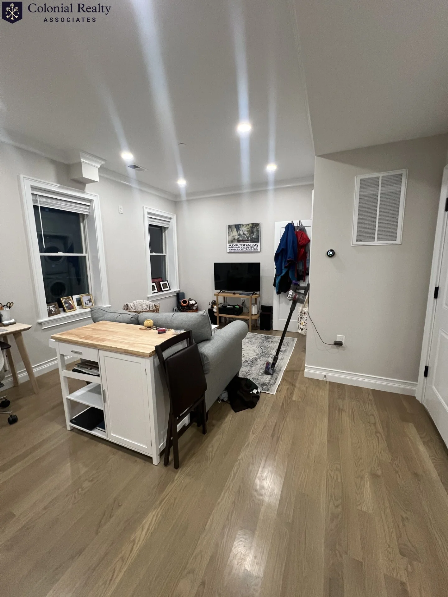 8 Mount Hood Rd, Brighton