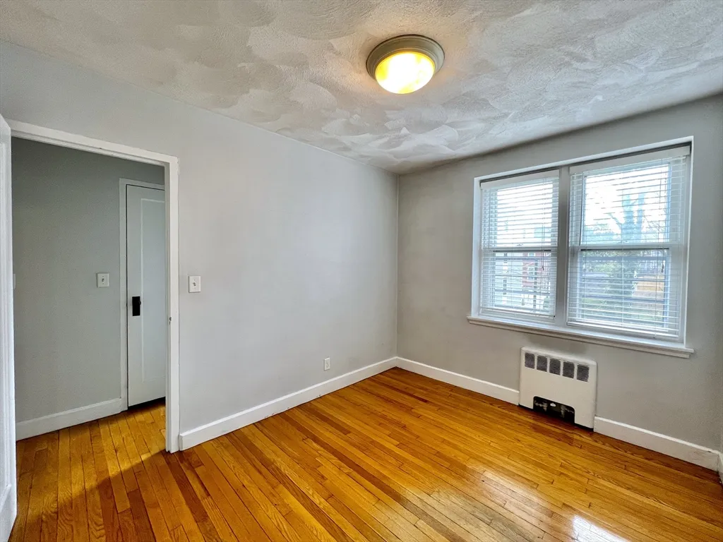 9 Twomey Ct, South Boston