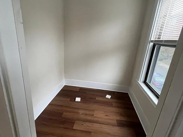 23 Woodville St, Roxbury