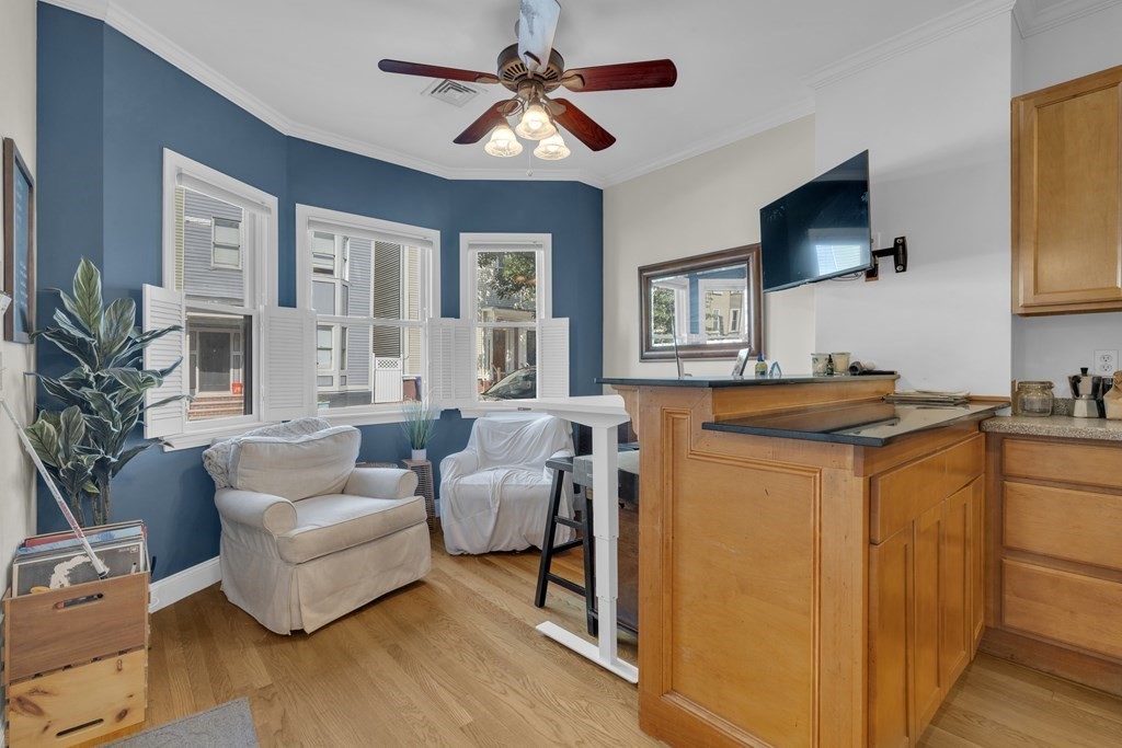 176 H St, South Boston