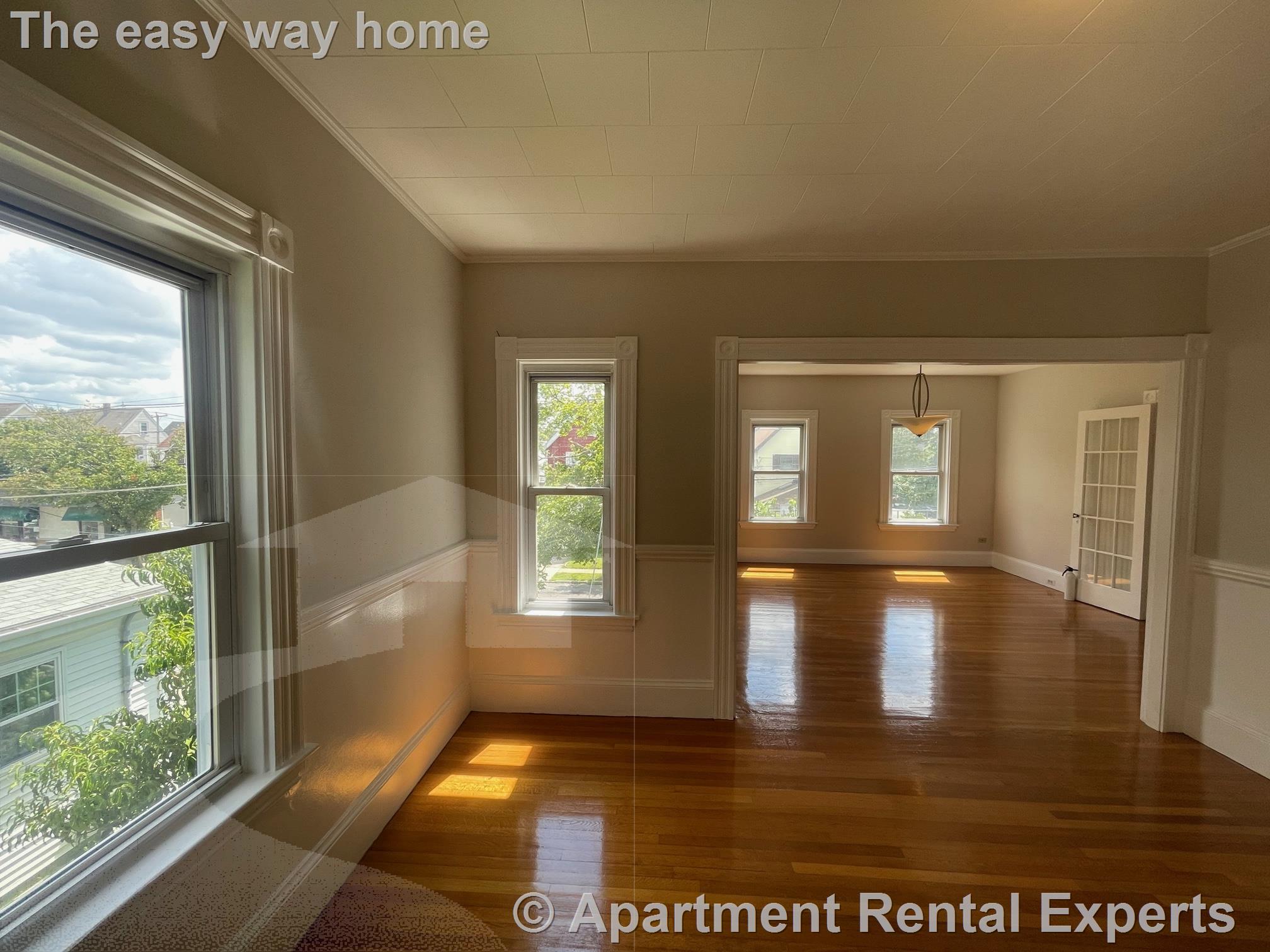 94 Central Ave, Medford Square