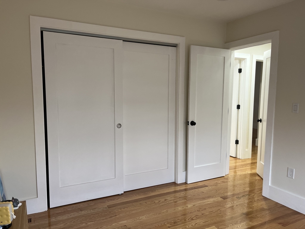 9 Hutchinson St, Dorchester