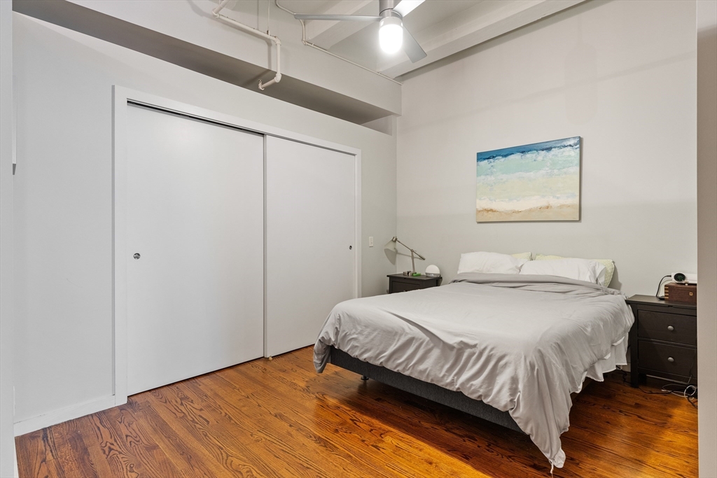 88 Kingston St, Downtown