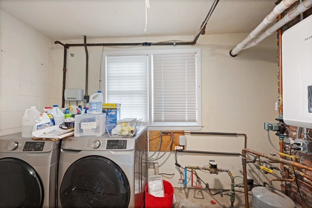 112 Argilla Rd, Andover