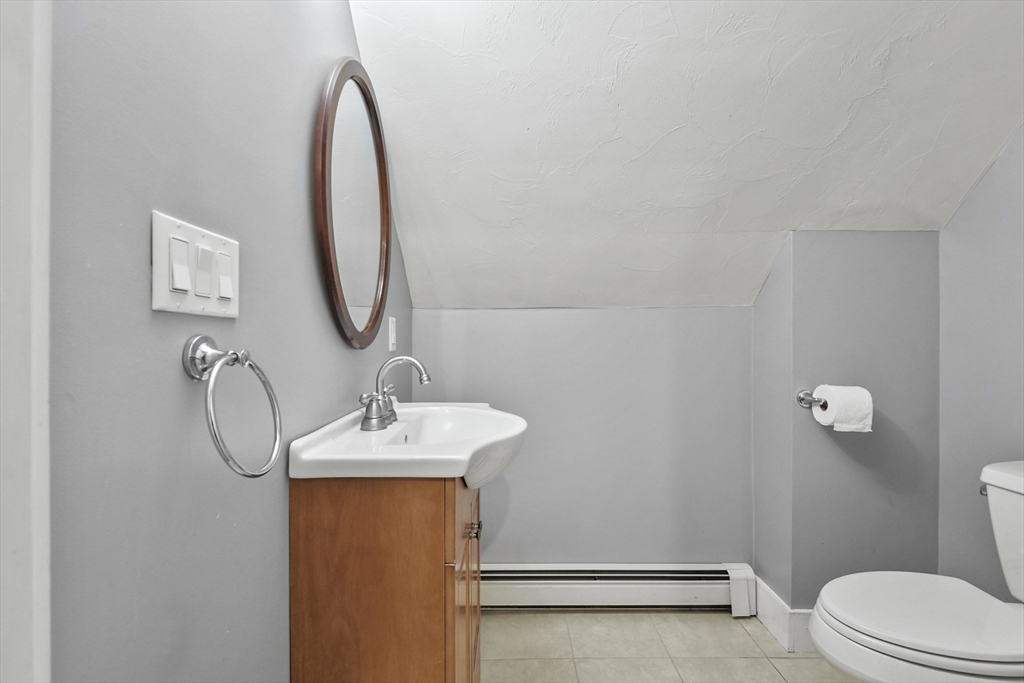 114 Old Oaken Bucket Rd, Norwell