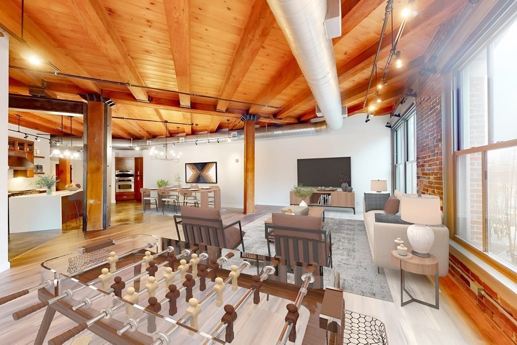 35 Channel Center St, Seaport District