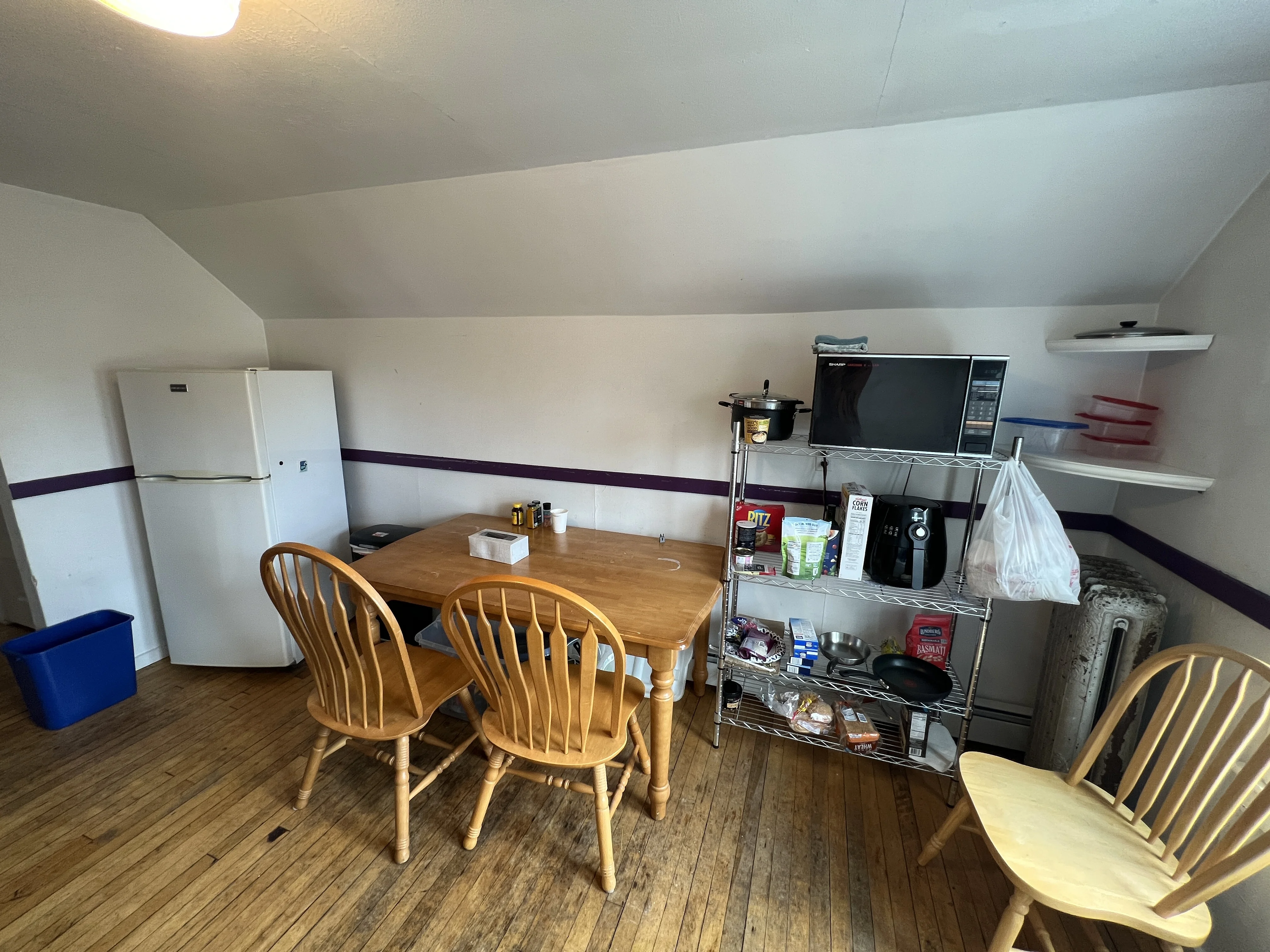 11 Burnham St, Tufts