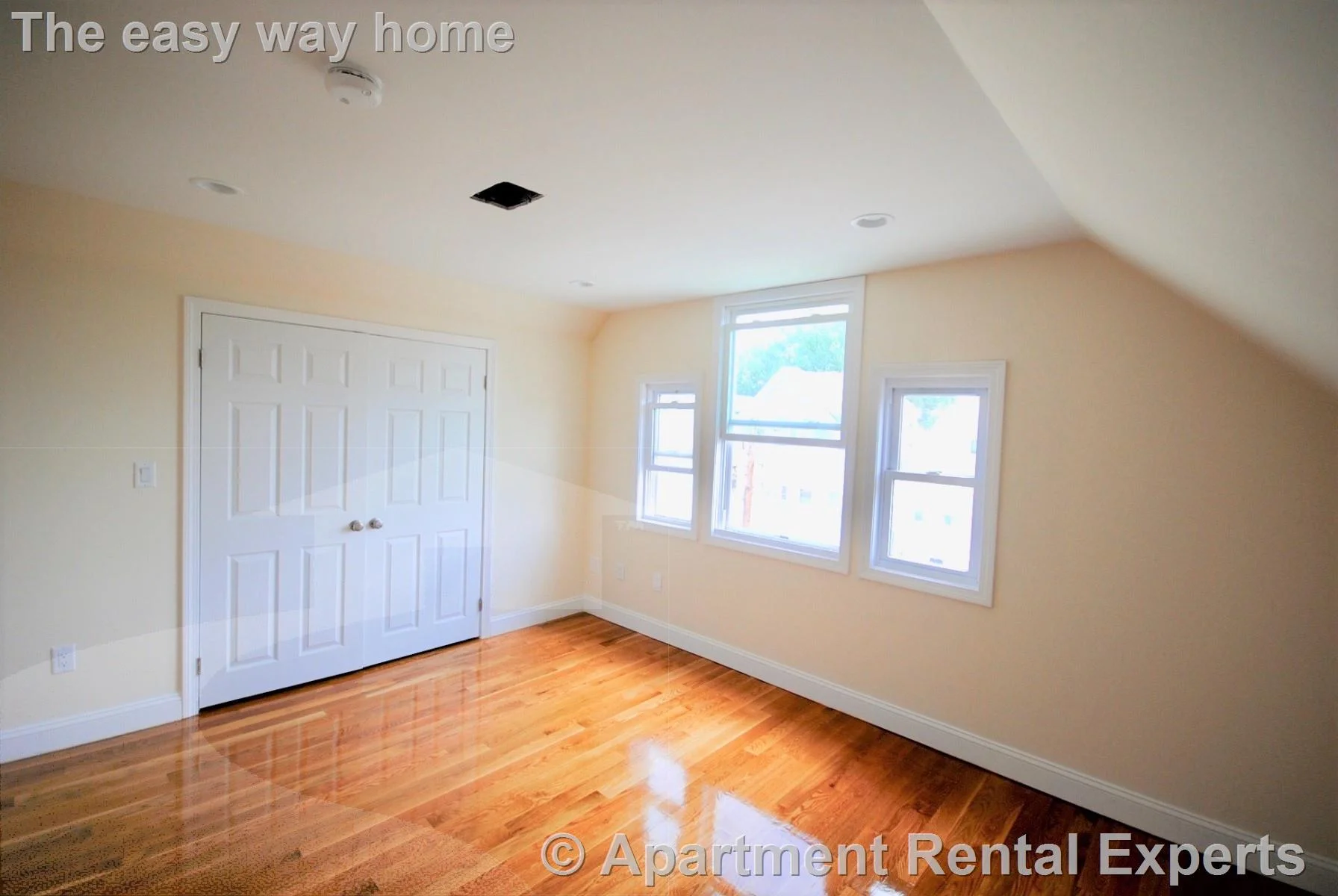 15 Taylor St, Tufts