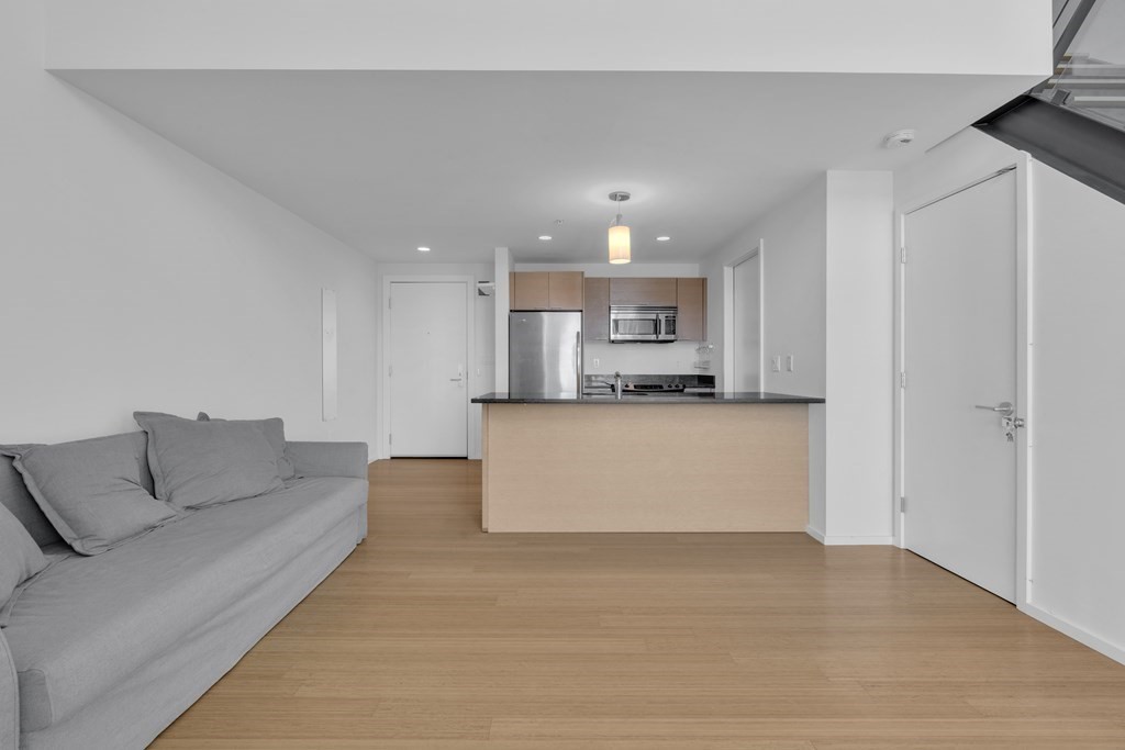 1 Earhart, East Cambridge